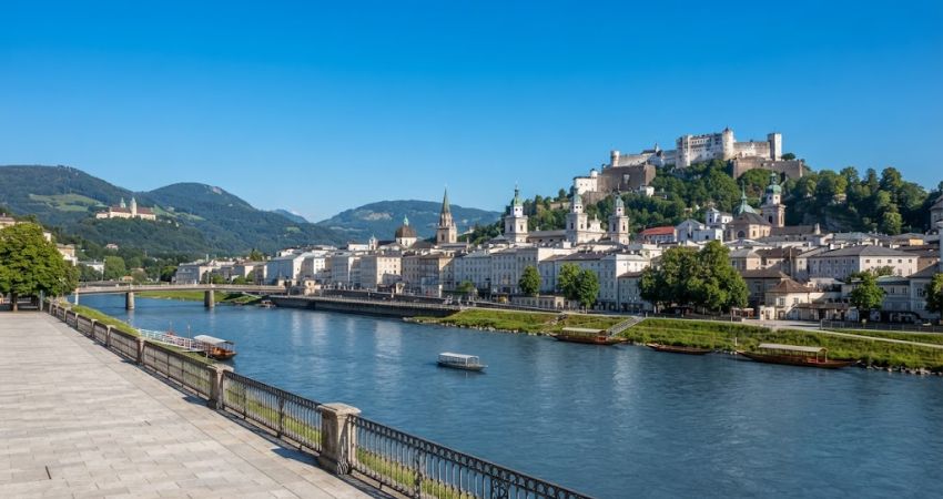 İzmir'den Direkt Sefer ile Büyük Orta Avrupa ve Hallstatt Turu